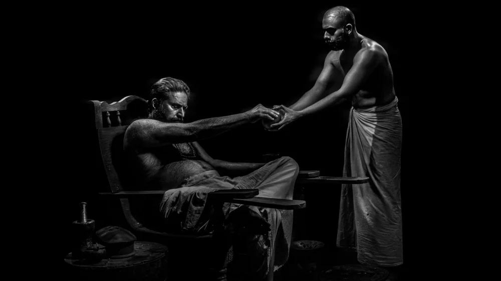 Bramayugam (2024) cover