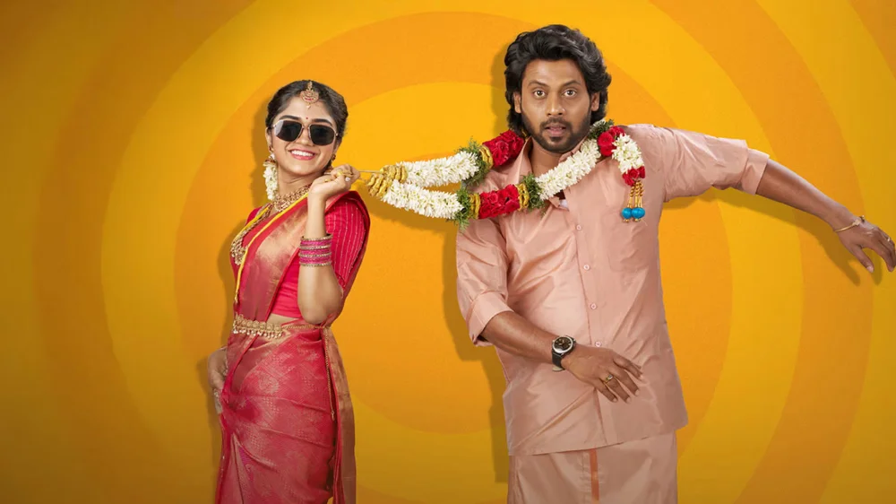 Aan Paavam Pollathathu (2025) cover