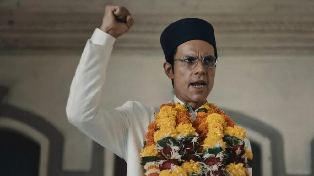 Swatantrya Veer Savarkar (2024) cover