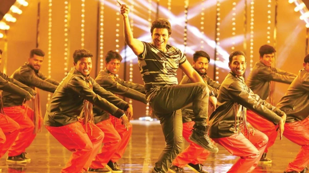 Raajakumara (2017) cover